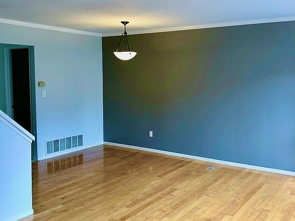 2nd image of 3728 Grim Ave