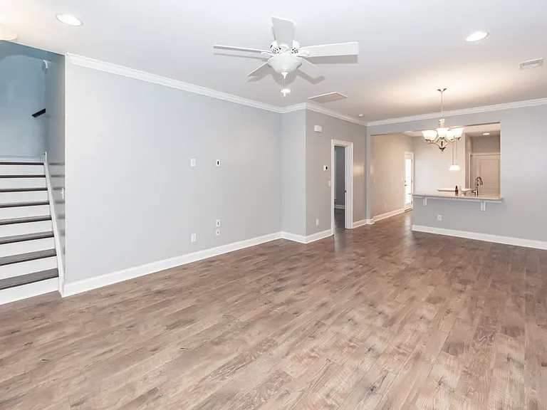 3437 Fairwater Pl — Photo 2