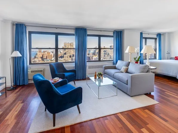 205 West End Avenue image 3 of 8
