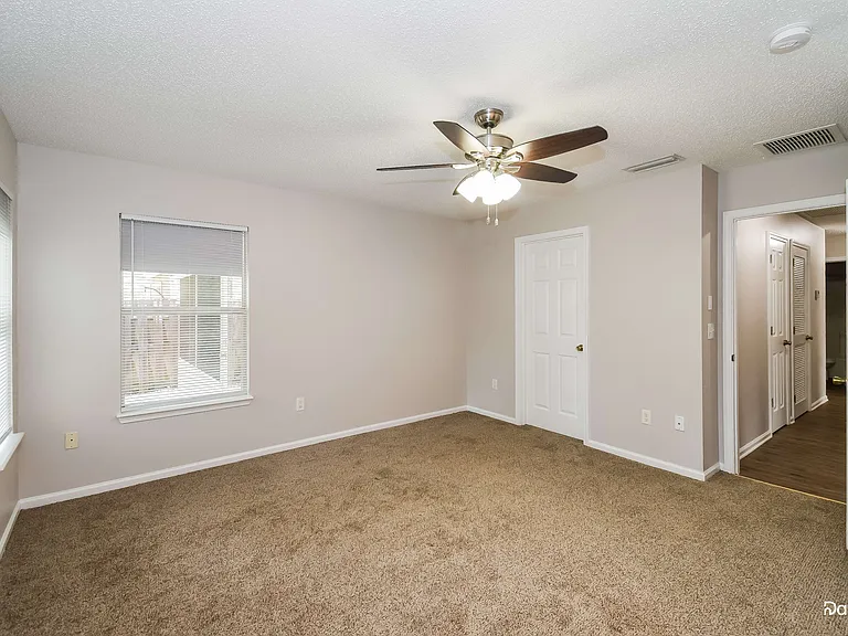 12579 W Woodfield Cir — Photo 11