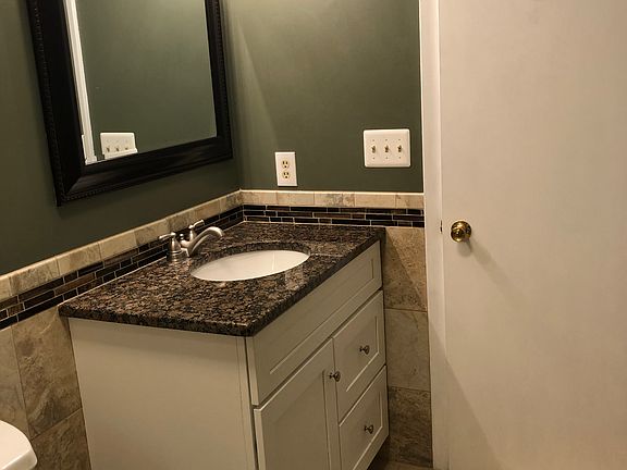 4th image of 6300 Greenwood Pkwy APT 106