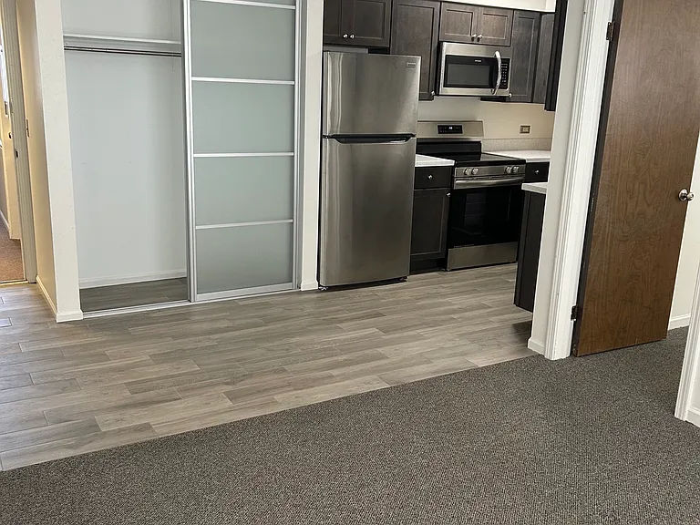 429 Sheridan Rd #2 — Photo 2
