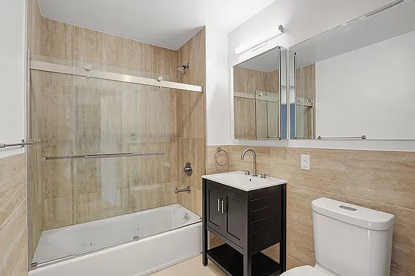 Rented by REZI | media 27