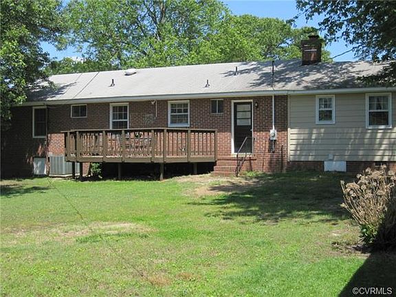 3rd image of 8049 Vaughan Dr