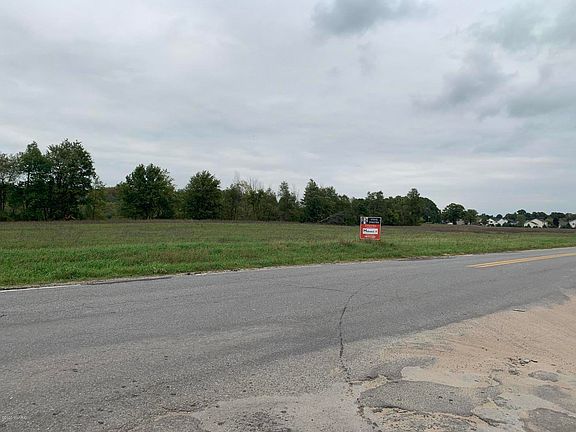 3rd image of 5051 Eighteen Mile Rd NE Unit C