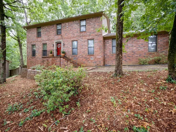 13619 Abinger Dr, Little Rock, AR 72212
