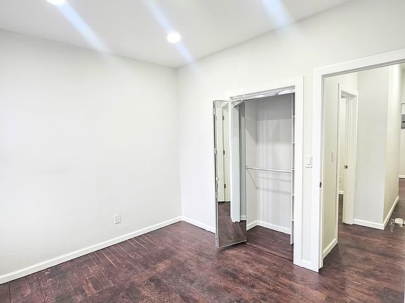 4th image of 532 9th Ave #5D
