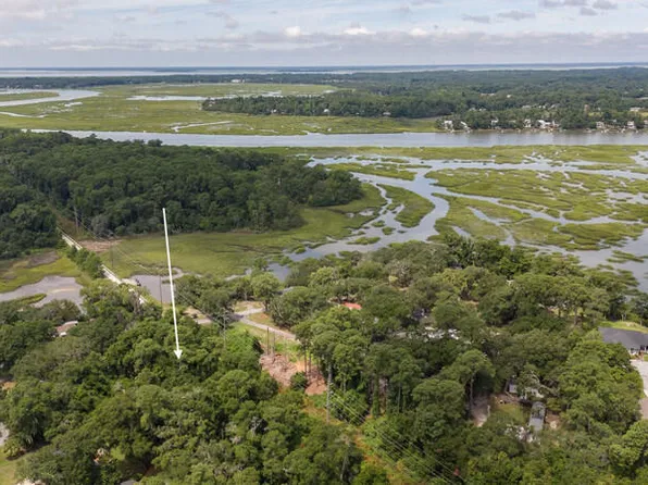 Legare St, Beaufort, SC 29902