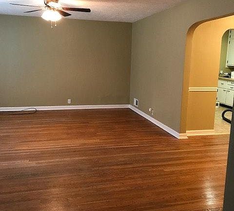 4th image of 439 Pickett St