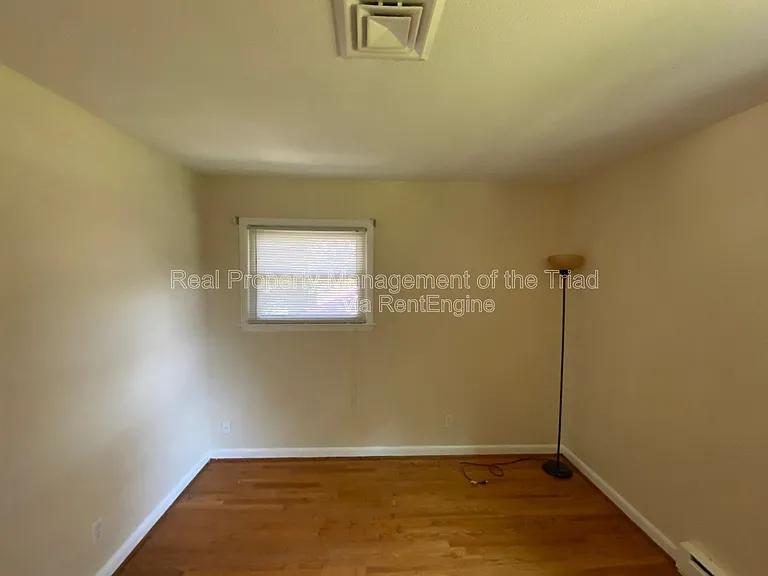 926 Hilltop Blvd — Photo 11
