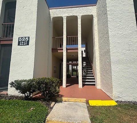 2nd image of 528 Orange Dr APT 26
