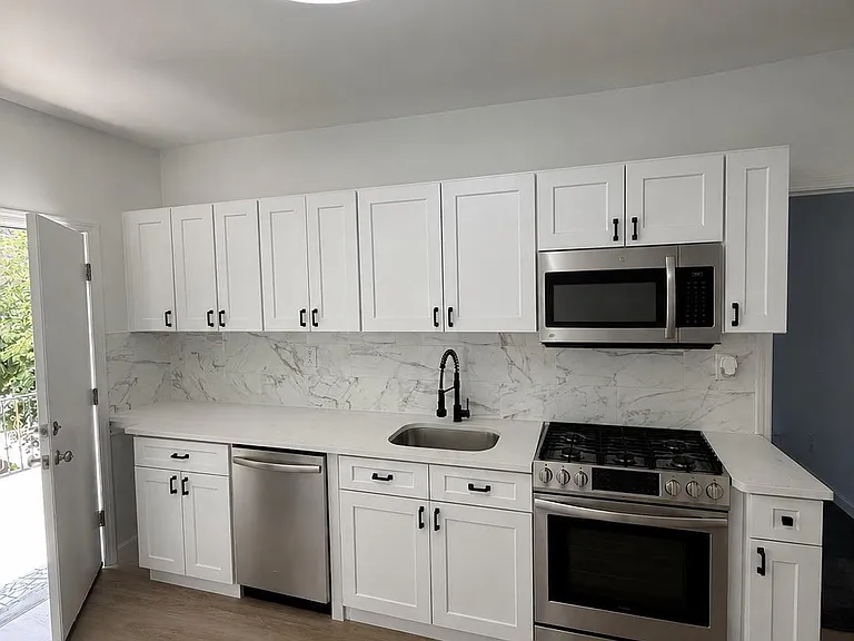 12 Cedar Pl #2 — Photo 24