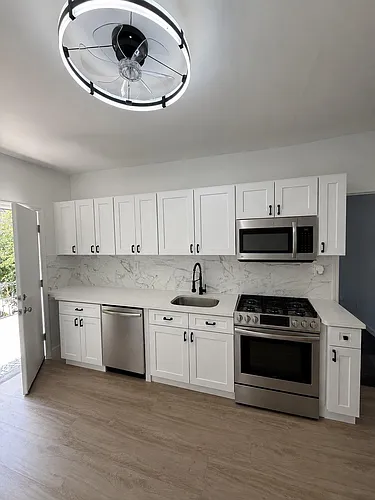 12 Cedar Pl Photo 1