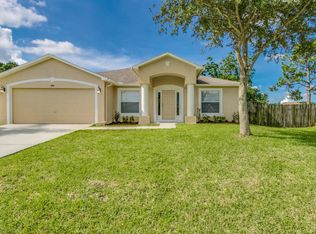 990 Lexington St NE, Palm Bay, FL 32907
