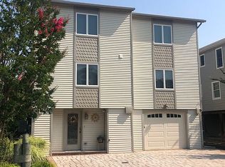 311 W 4th St, Bethany Beach, DE 19930