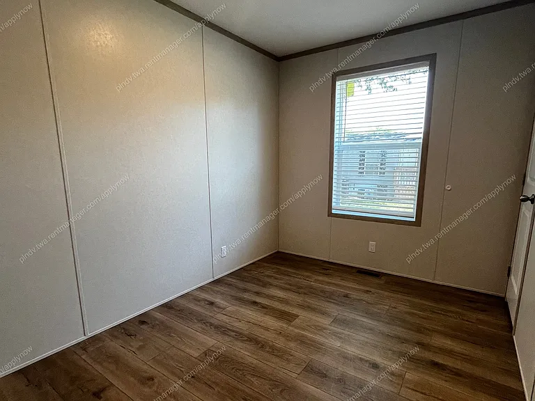7216 Leaf Cir #123 — Photo 7