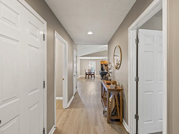 3rd image of 1673 Konner Woods Dr
