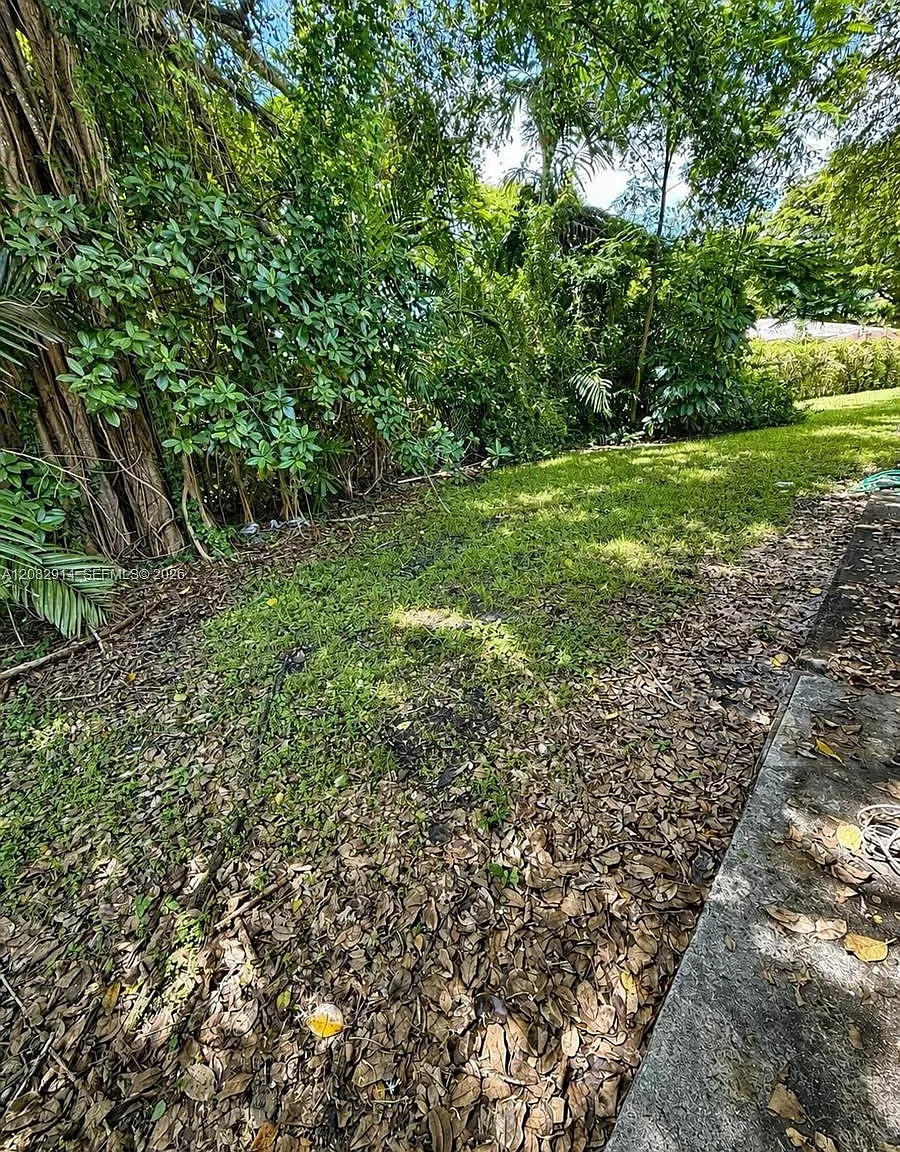 Palmetto Duplexes Addn No — Photo 2