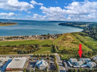 485 SW Bayshore Dr APT D301, Oak Harbor, WA