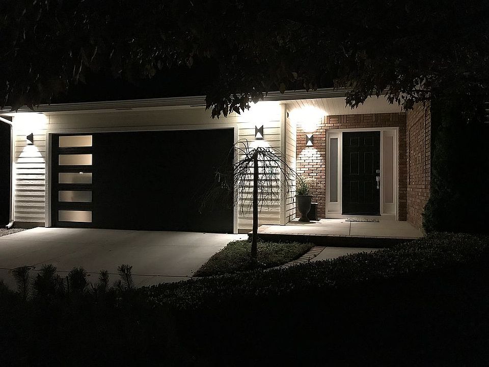 1st image of 943 Sweetwater Dr