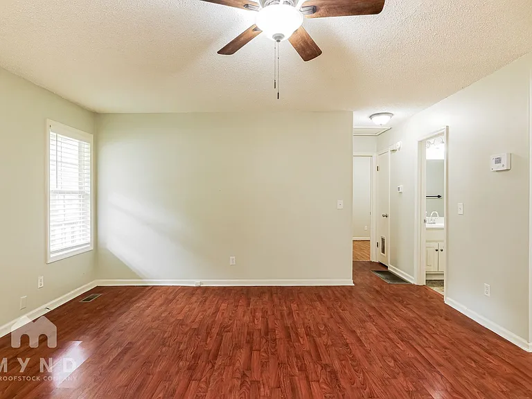 6717 San Moore Dr — Photo 6