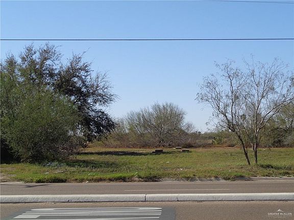 4th image of 11609 N 10th St