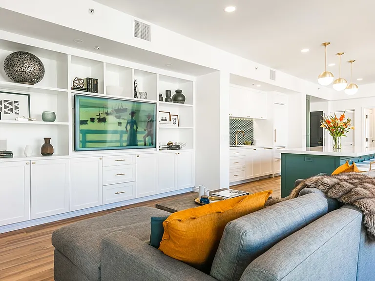 460 S Spring St #1105 — Photo 17
