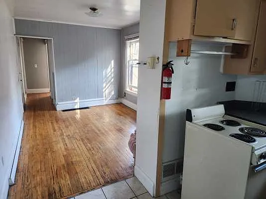 720 S Park St #3 — Photo 4