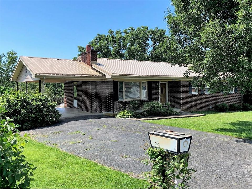 1st image of 24121 Crimson Dr