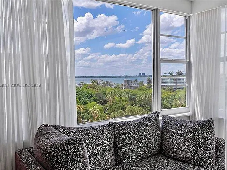 16 Island Ave #7C — Photo 5