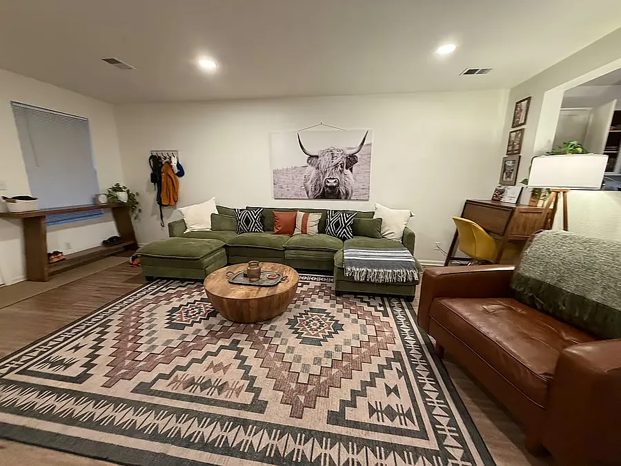 2 bed, 1225 sqft, $2,300 — Photo 1