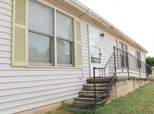 66 Mitchell Ave, Dillwyn, VA 23936