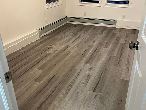 5th image of 121 Osgood Ave #2