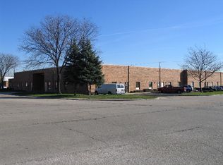 1425 Wright Blvd, Schaumburg, IL 60193