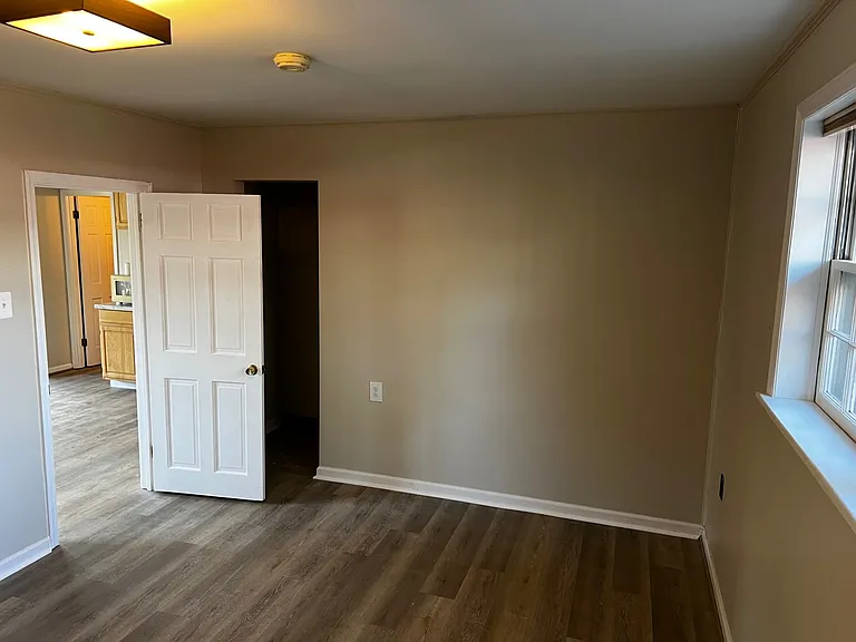 314 Morven Park Ct NW — Photo 9