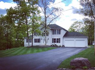 355 Clicko Ln, East Stroudsburg, PA
