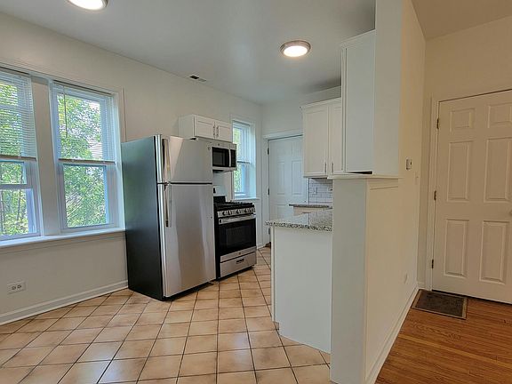 3rd image of 2016 W Estes Ave #3S