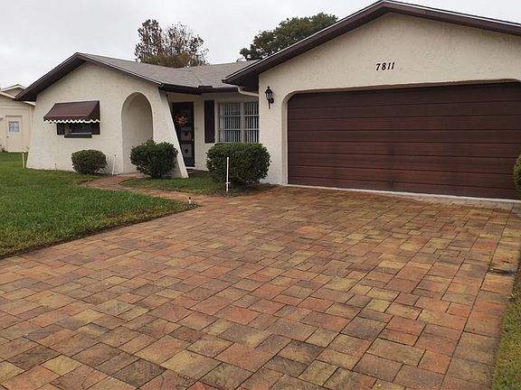 2nd image of 7811 Willow Brook Ct
