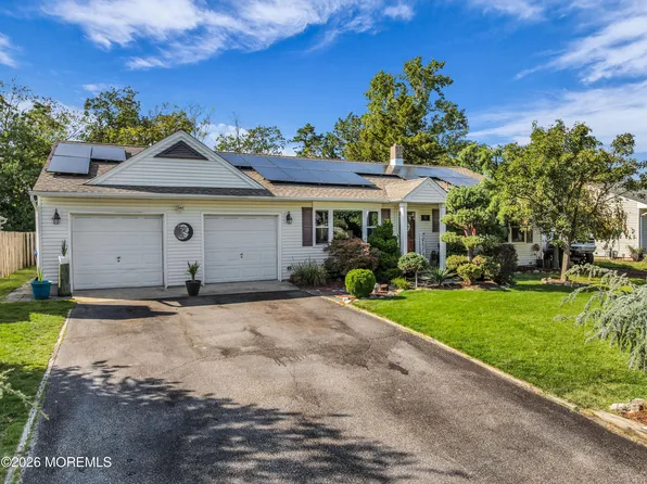 58 Parkway Drive, Brick, NJ 08723
