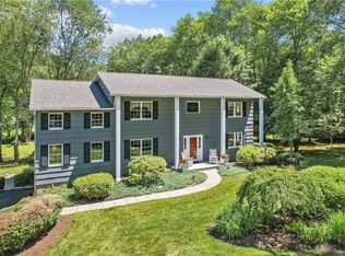 105 Todd Rd, Katonah, NY 10536
