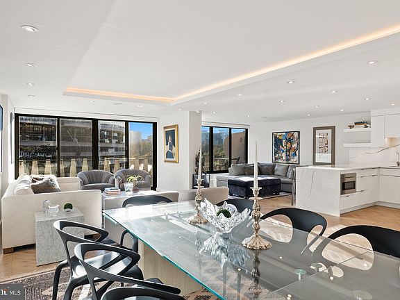 4th image of 2510 Virginia Ave NW #614