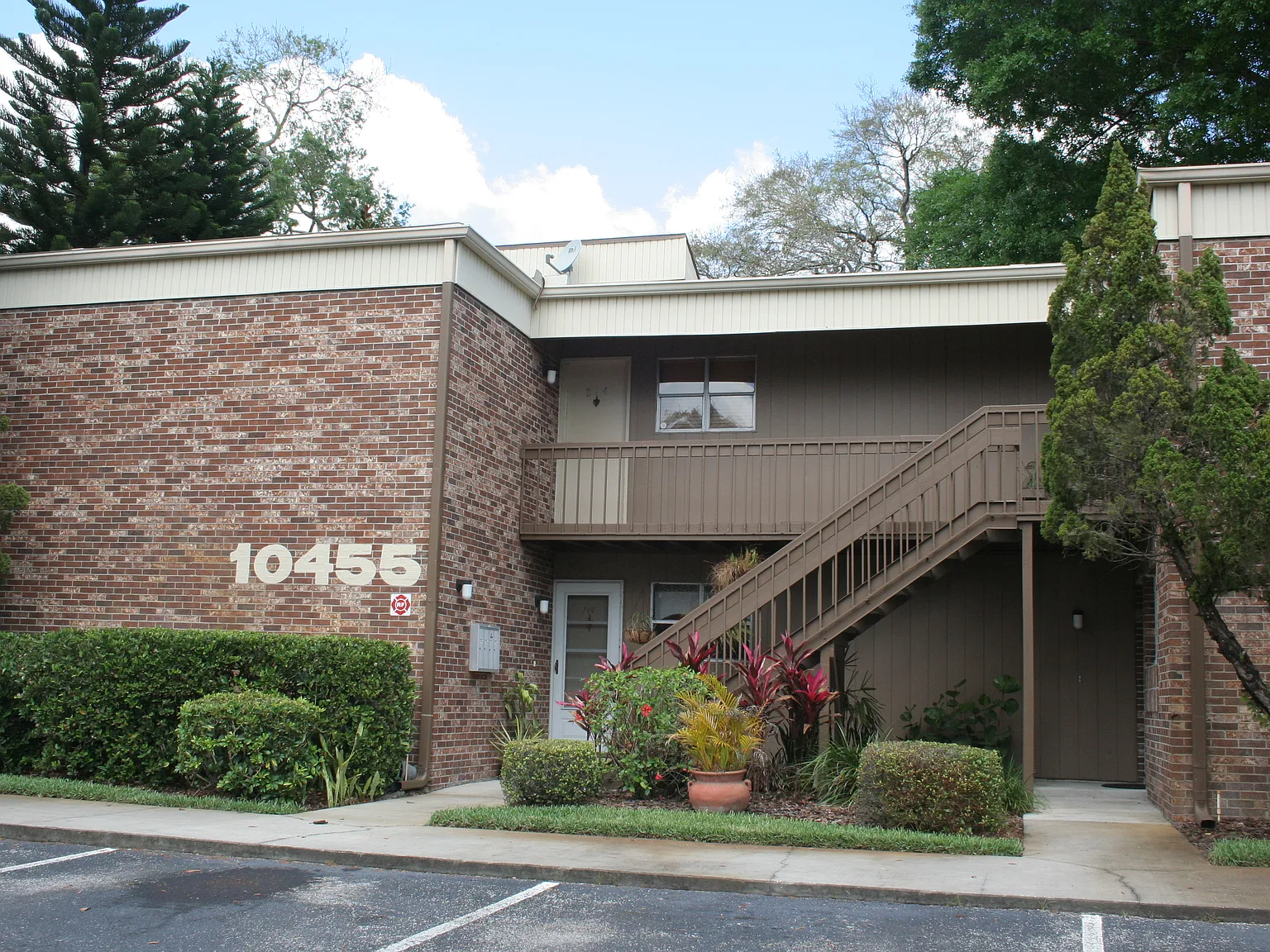 1 bed, 658 sqft, $1,350 — Photo 1