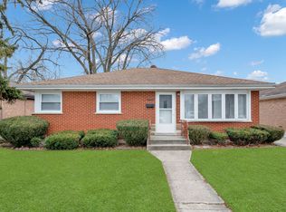 8805 Sproat Ave, Oak Lawn, IL 60453