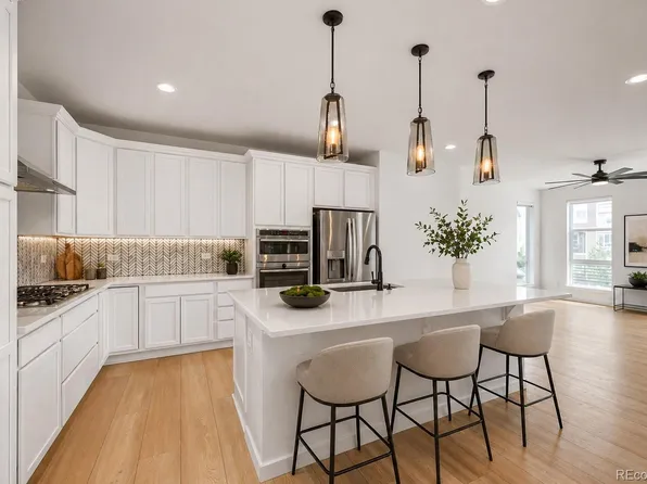 2608 Palau Way, Castle Rock, CO 80109