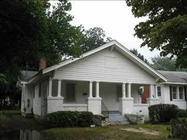 310 S Warley St, Darlington, SC 29532