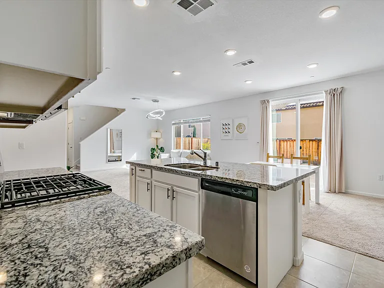 5319 Hames Valley Ln — Photo 8
