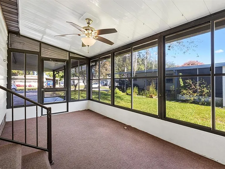 732 Royal Palm Ave — Photo 20