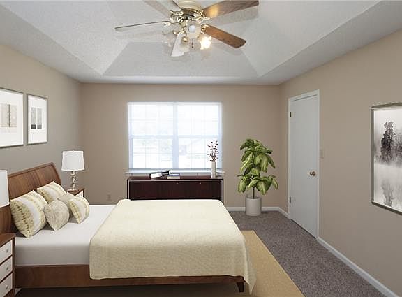 5th image of 634 Doane Dr