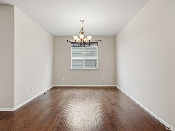 5th image of 2900 Dragonfly Court