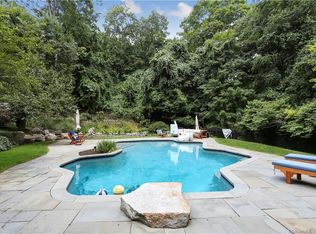 178 Dundee Rd, Stamford, CT 06903